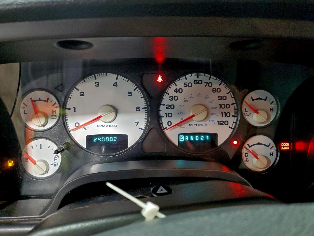 Dodge Ram 1500 St Image 6