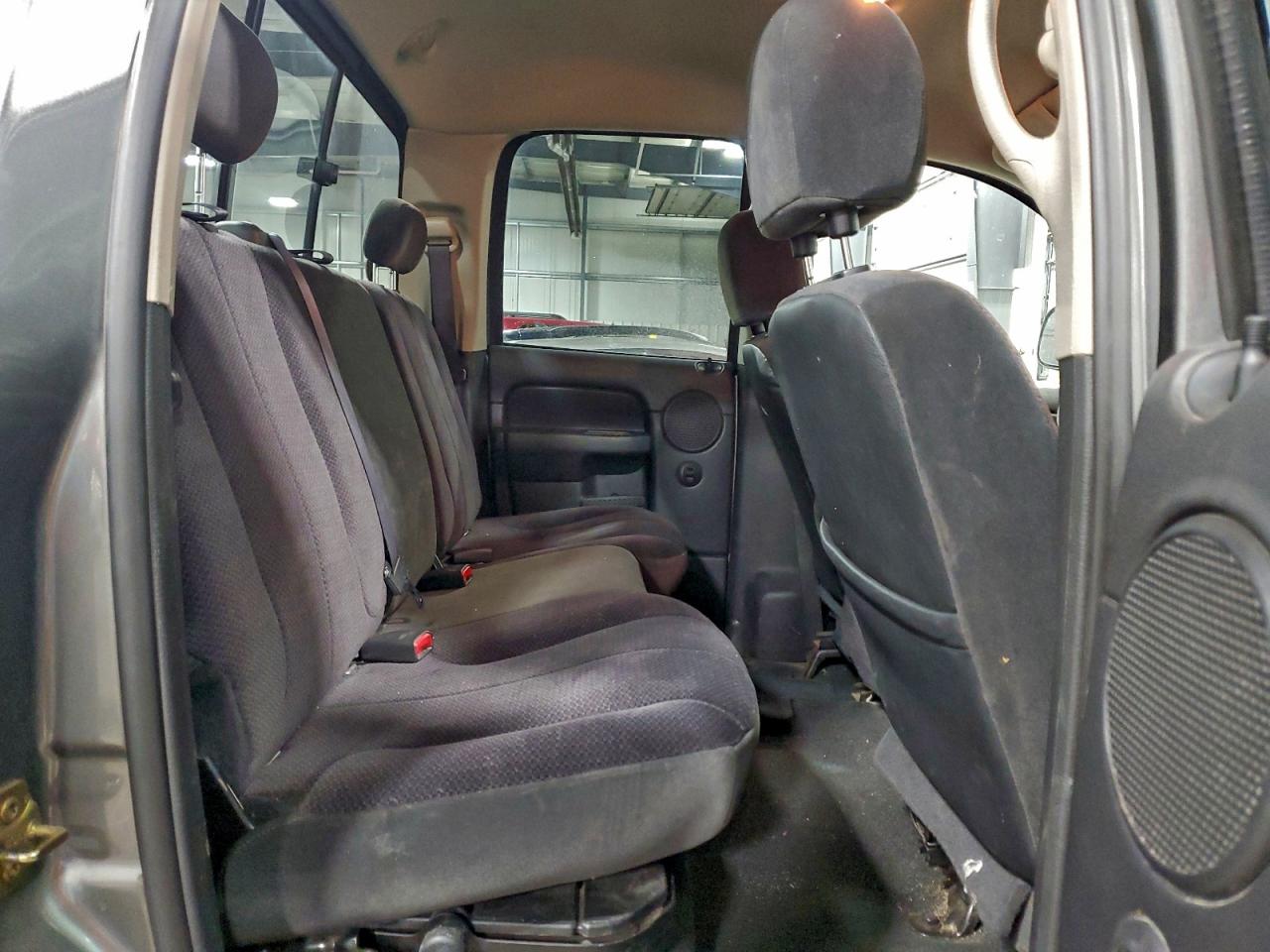 Dodge Ram 1500 St Image 5