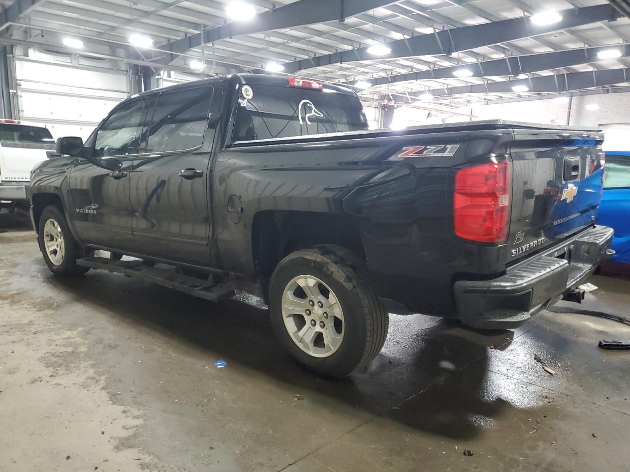 Chevrolet Silverado 1500 K1500 Lt Image 3