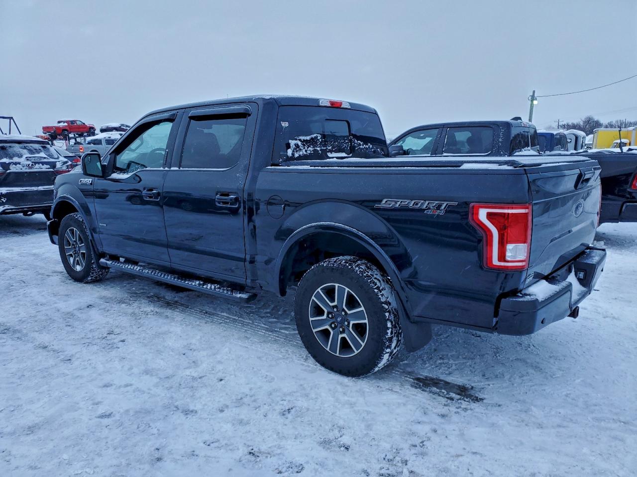 Ford F-150 Supercrew Image 8
