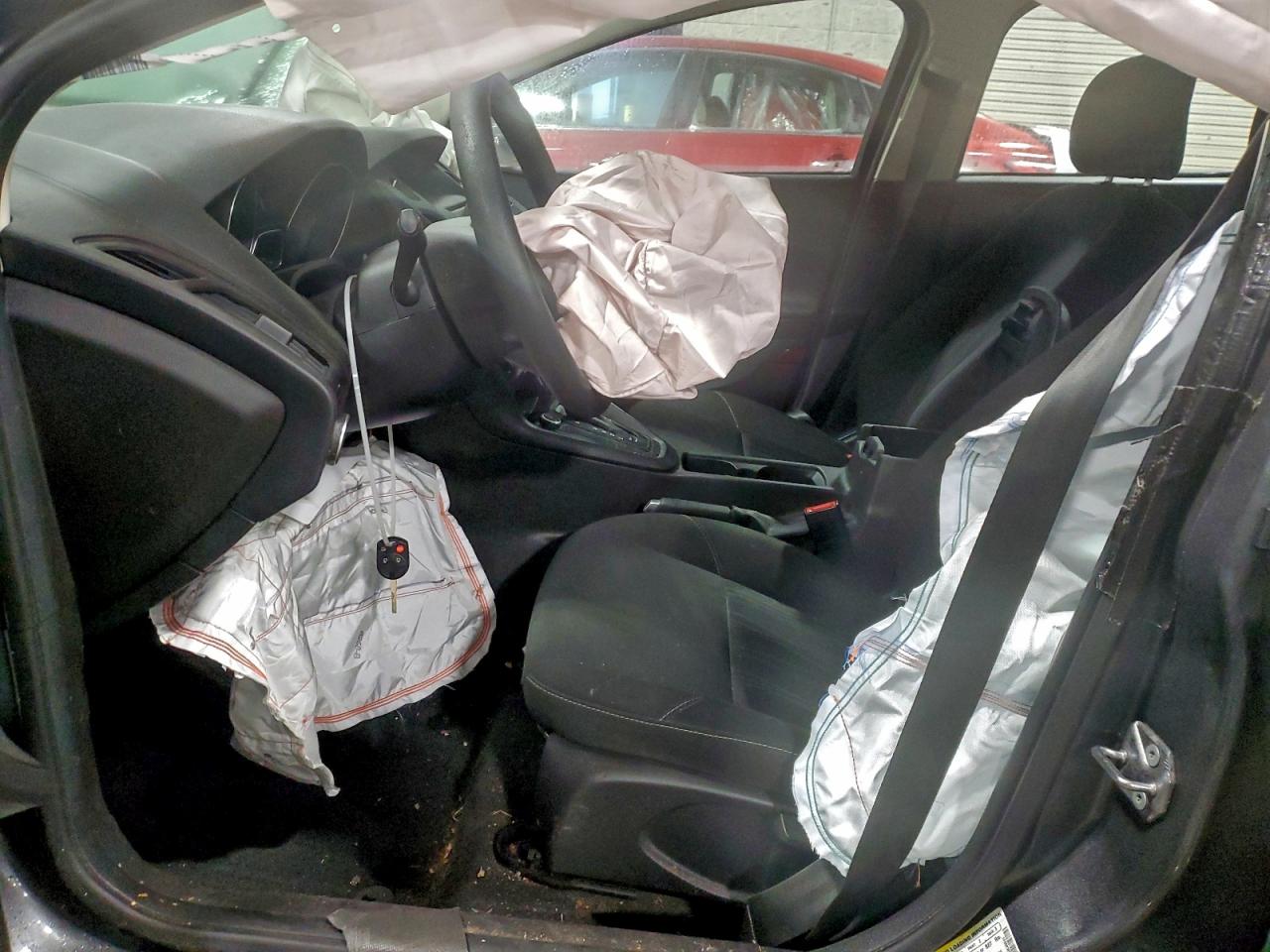 Ford Focus Se Image 11