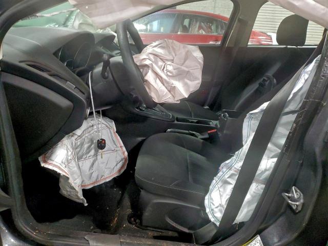 Ford Focus Se Image 11