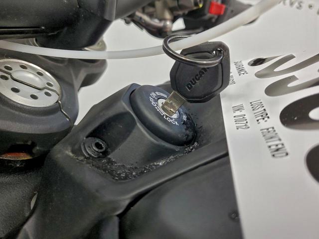 Ducati Monster Image 4