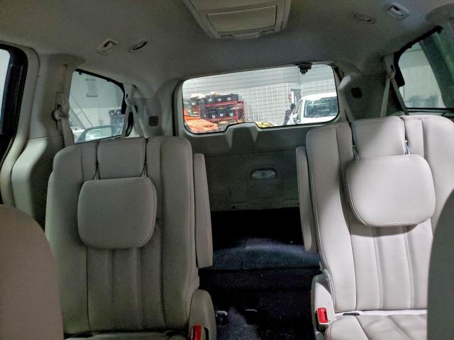 Chrysler Minivan Touring Image 8