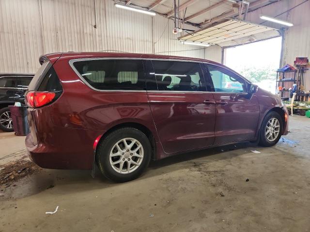 Chrysler Pacifica Touring Image 2
