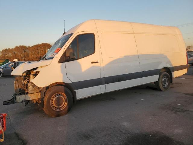  Salvage Mercedes-Benz Sprinter