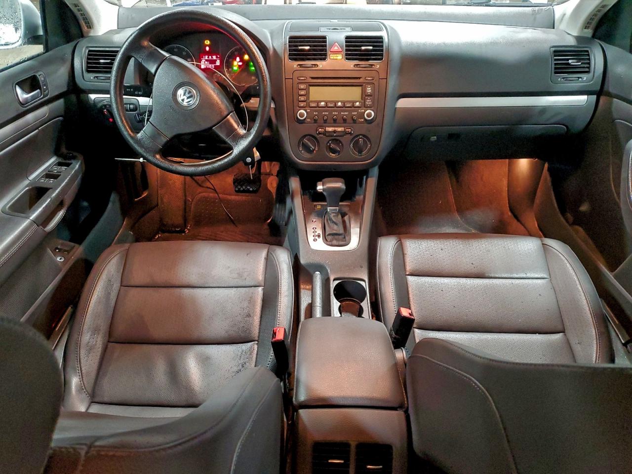 Volkswagen Jetta 2.5 Option Package 1 Image 3