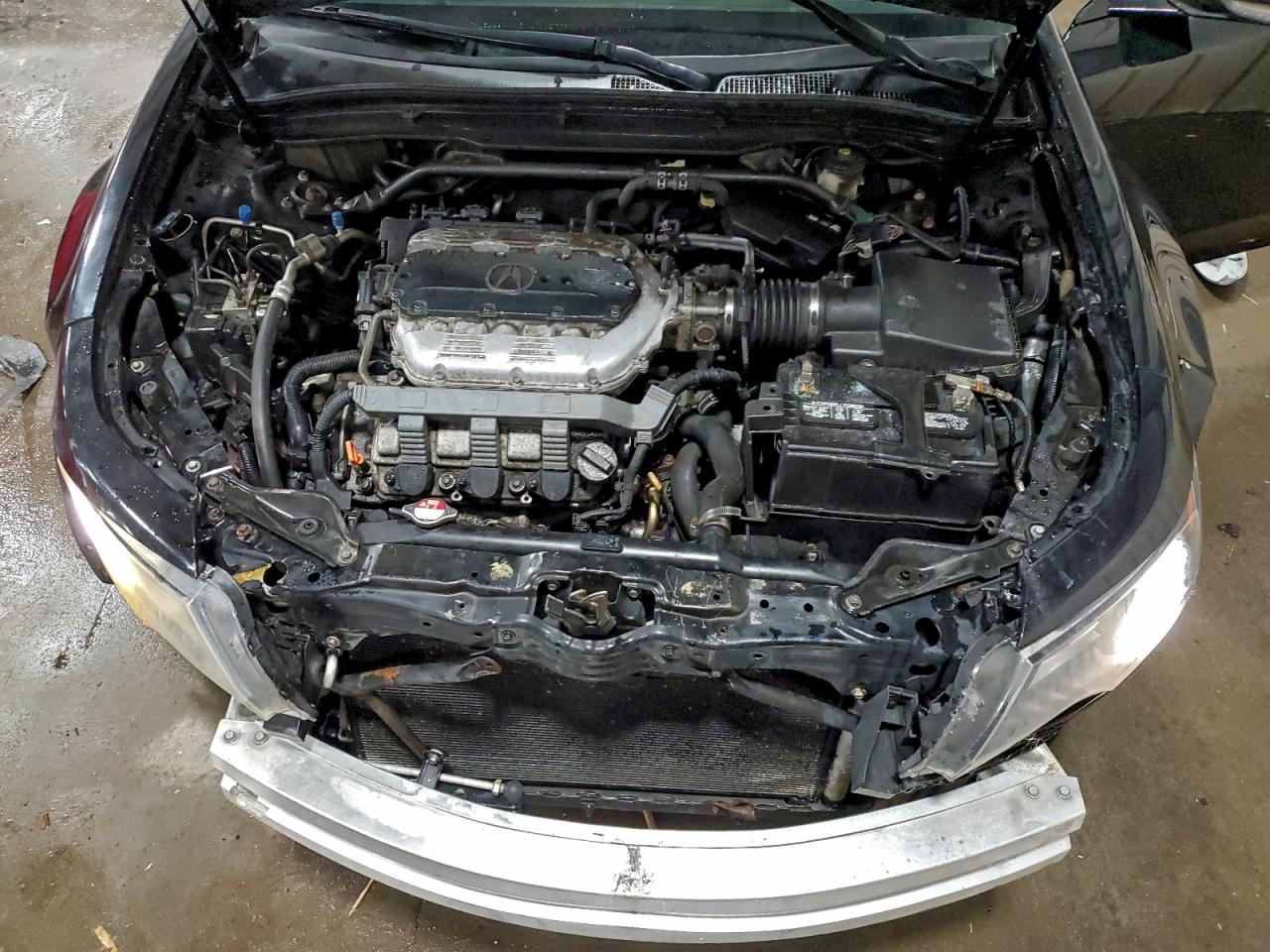 Acura TL Image 12