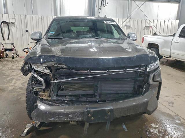 Chevrolet Suburban K1500 Premier Image 8