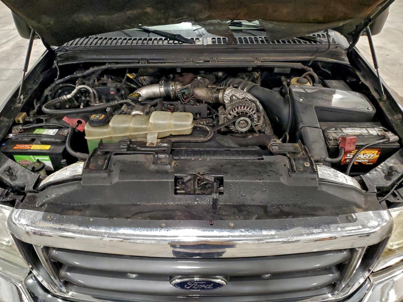 Ford F-350 Super Duty Image 6