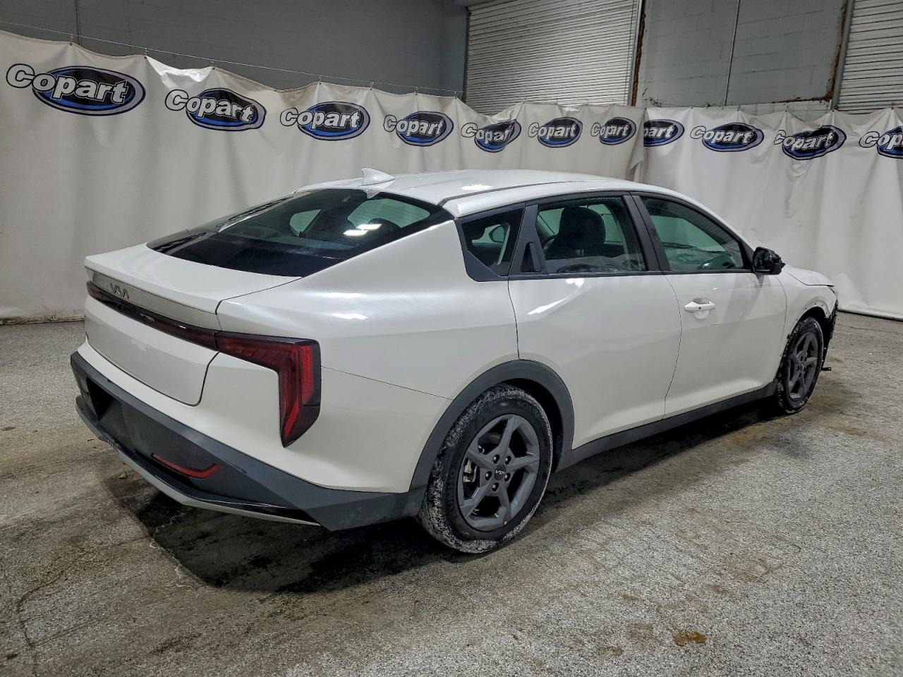 Kia K4 Lx Lx Image 10