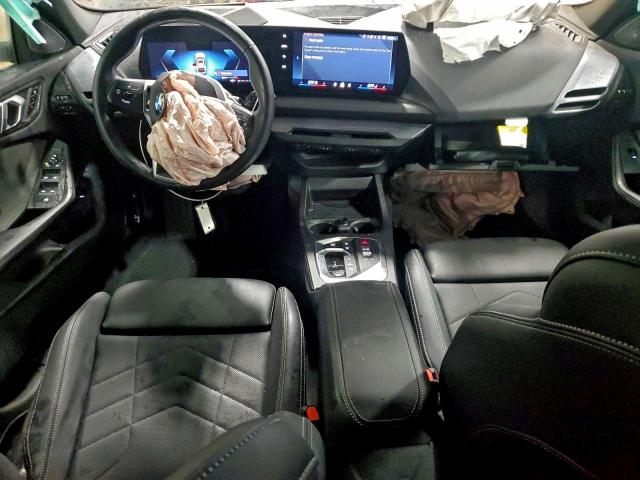 BMW 2 Series Image 8