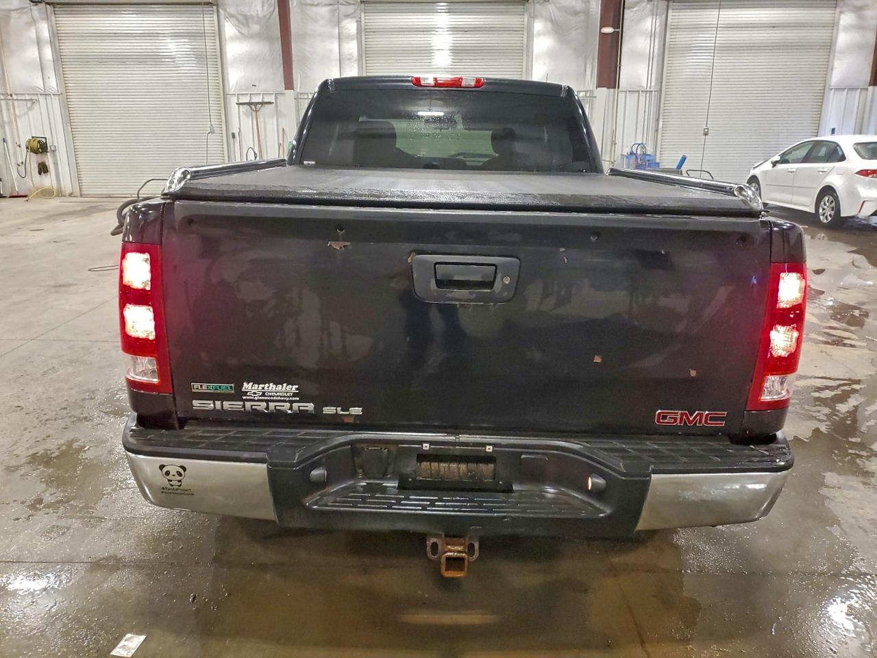 GMC Sierra K1500 Sle Image 9