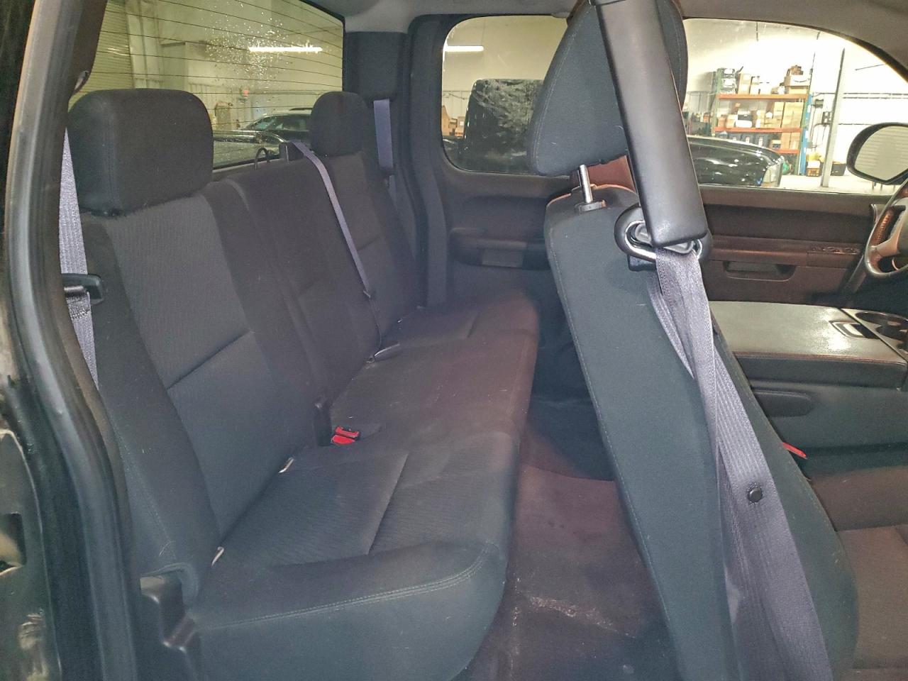 GMC Sierra K1500 Sle Image 4