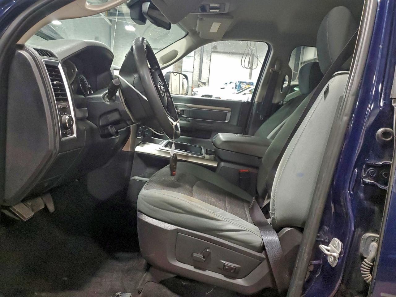 Ram 1500 Slt Image 5