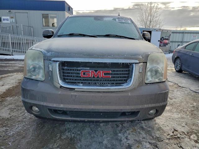 GMC Yukon K1500 Image 3