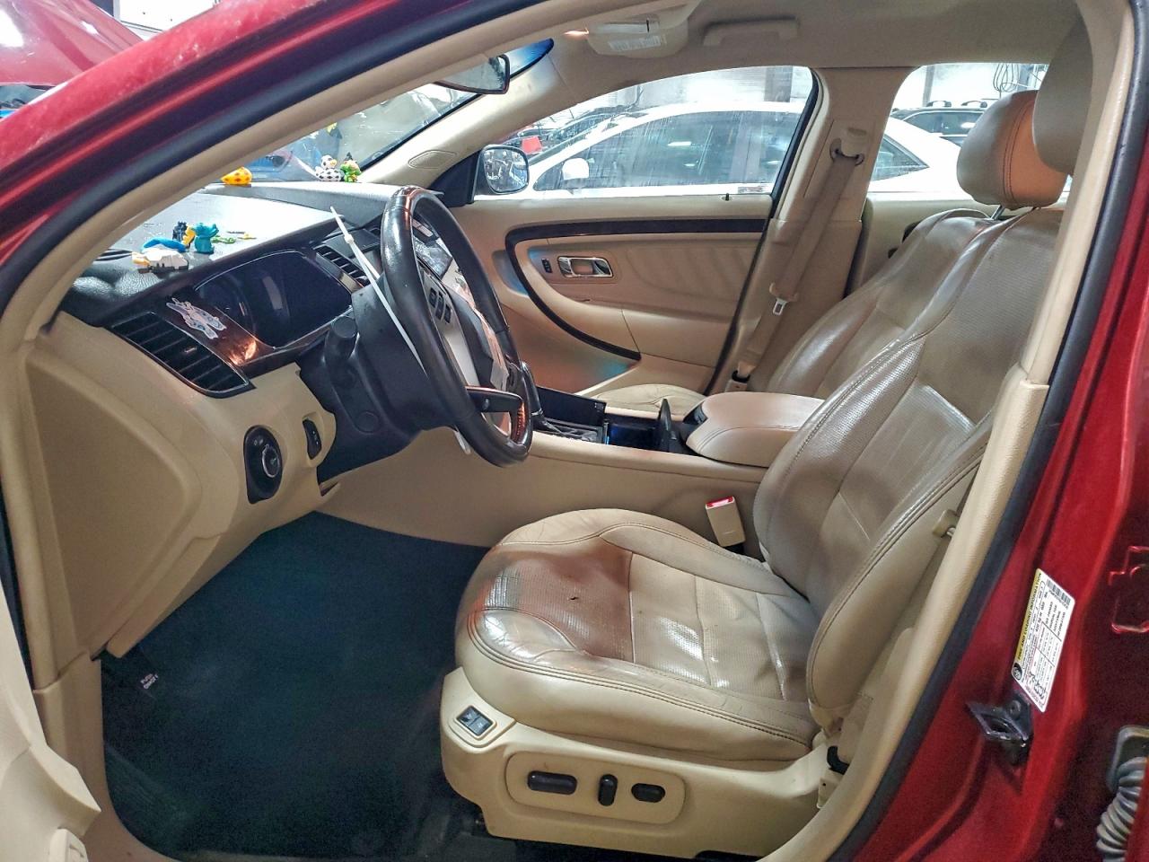 Ford Taurus Limited Image 6