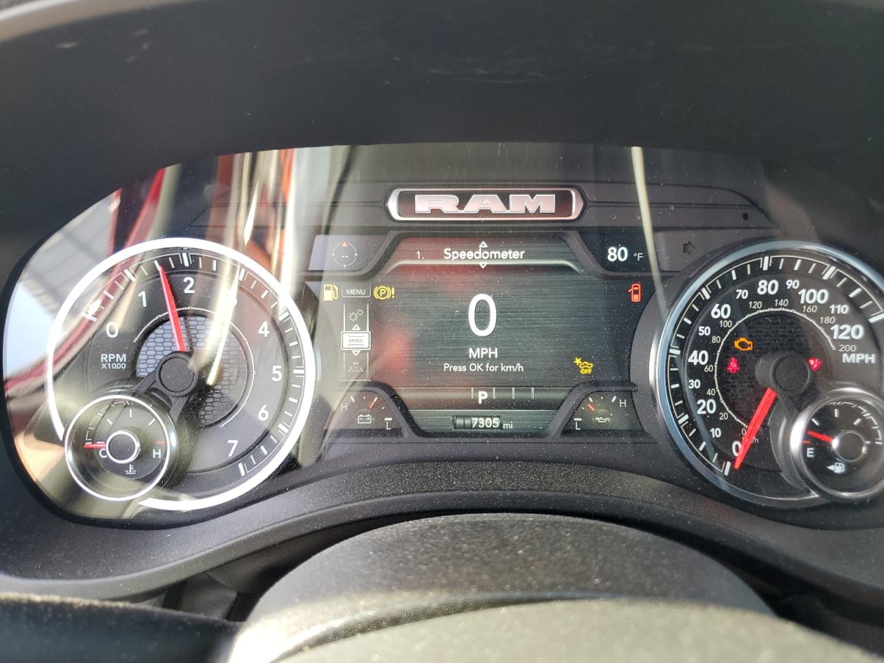 Ram 1500 Laramie Image 6