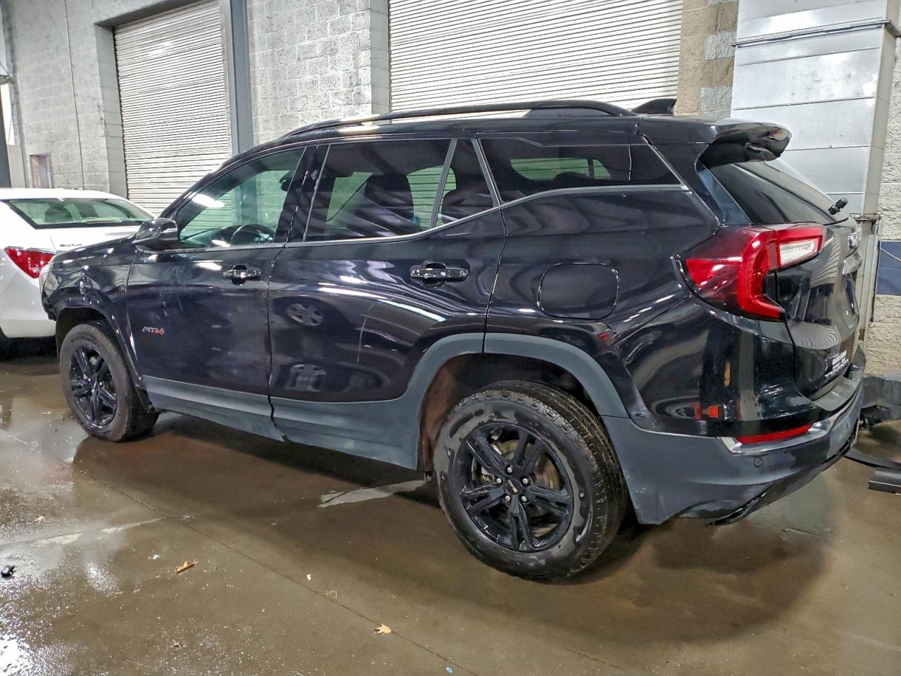 GMC Terrain At At4 Image 2