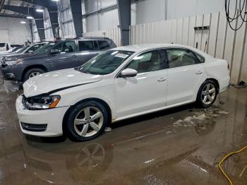  Salvage Volkswagen Passat