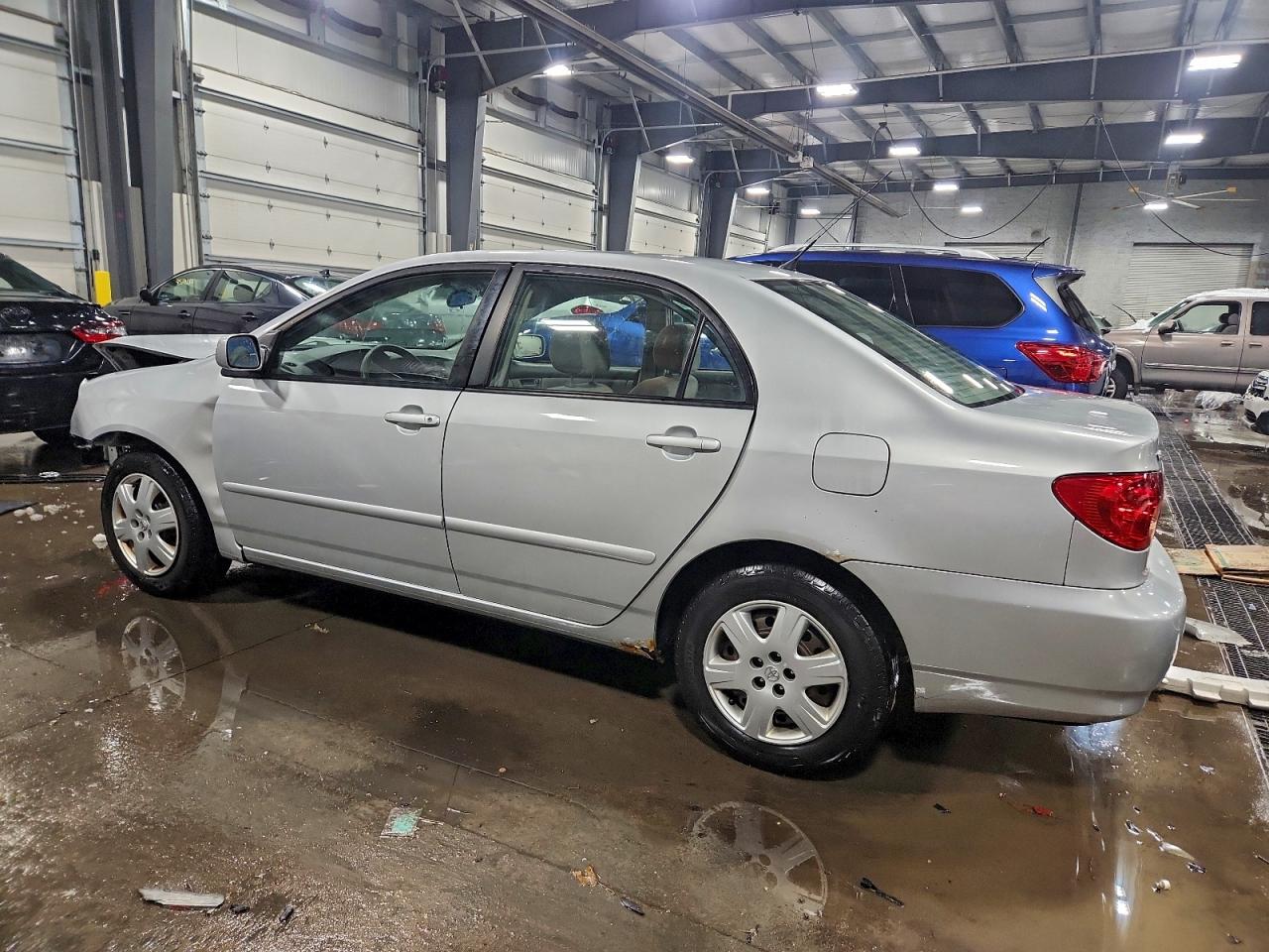 Toyota Corolla Ce Image 3