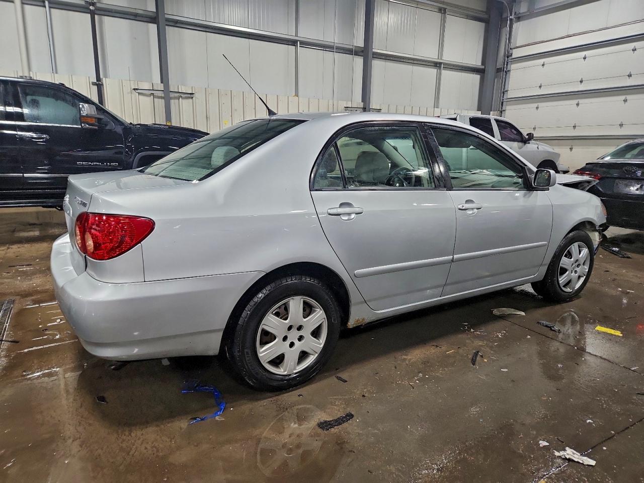 Toyota Corolla Ce Image 2