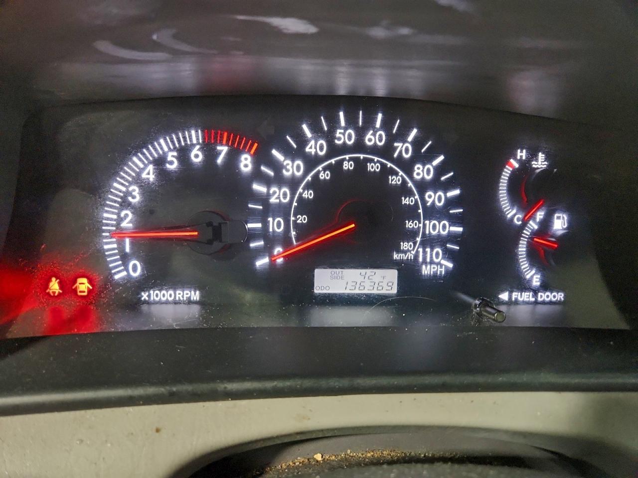 Toyota Corolla Ce Image 9