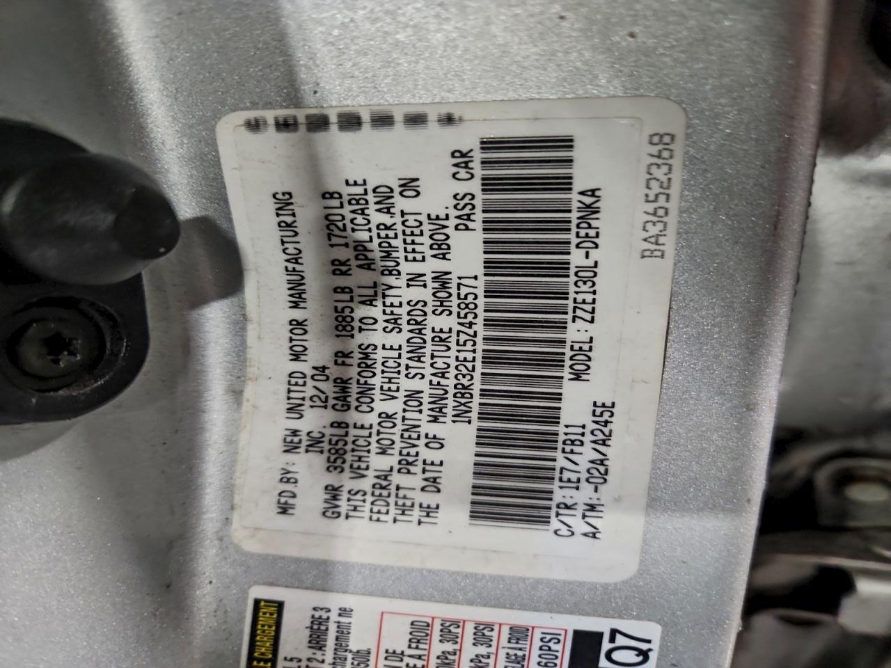 Toyota Corolla Ce Image 12