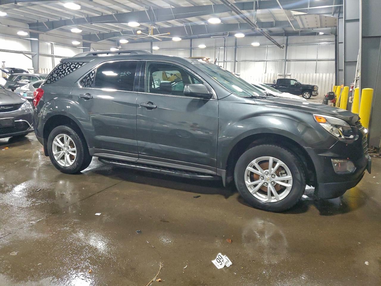 Chevrolet Equinox Lt Image 12