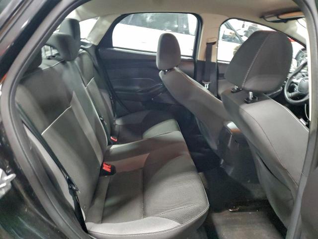 Ford Focus Se Image 12