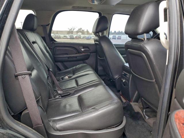 Cadillac Escalade Hybrid Image 10