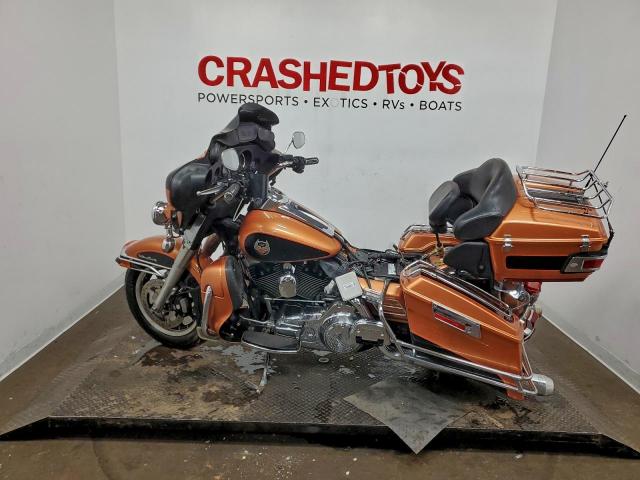 Harley-Davidson Flhtcui 10 105th Anniversary Edition Image 3