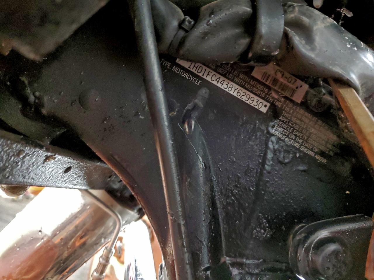 Harley-Davidson Flhtcui 10 105th Anniversary Edition Image 9