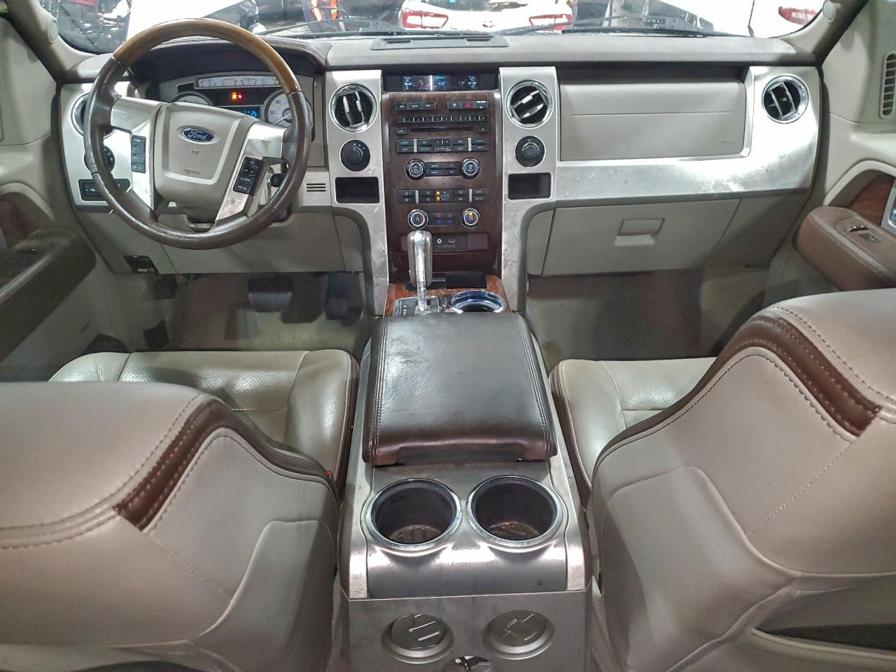 Ford F-150 Supercrew Image 4