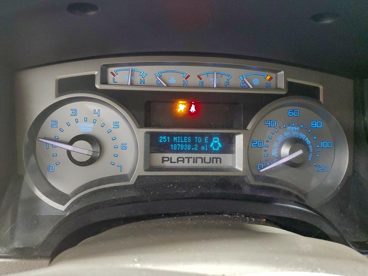 Ford F-150 Supercrew Image 7