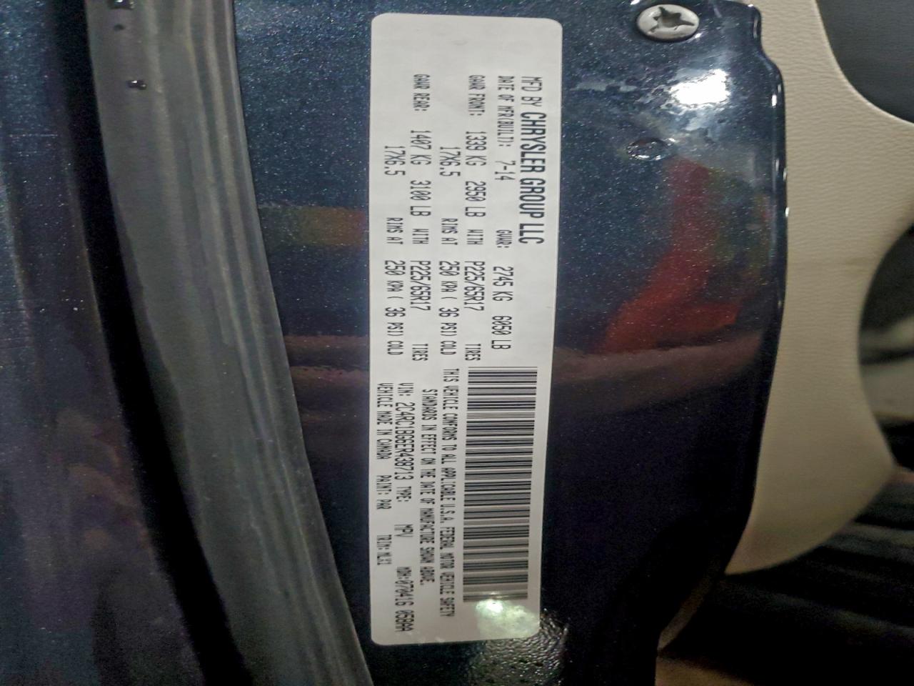 Chrysler Minivan Touring Image 13