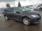 Chrysler Pacifica Touring Image 11