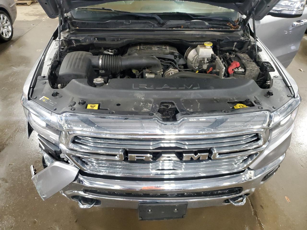 Ram 1500 Laramie Image 5