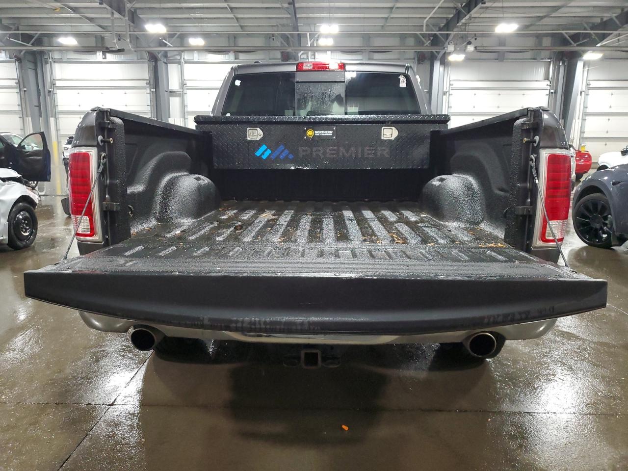 Ram 1500 Laramie Image 10