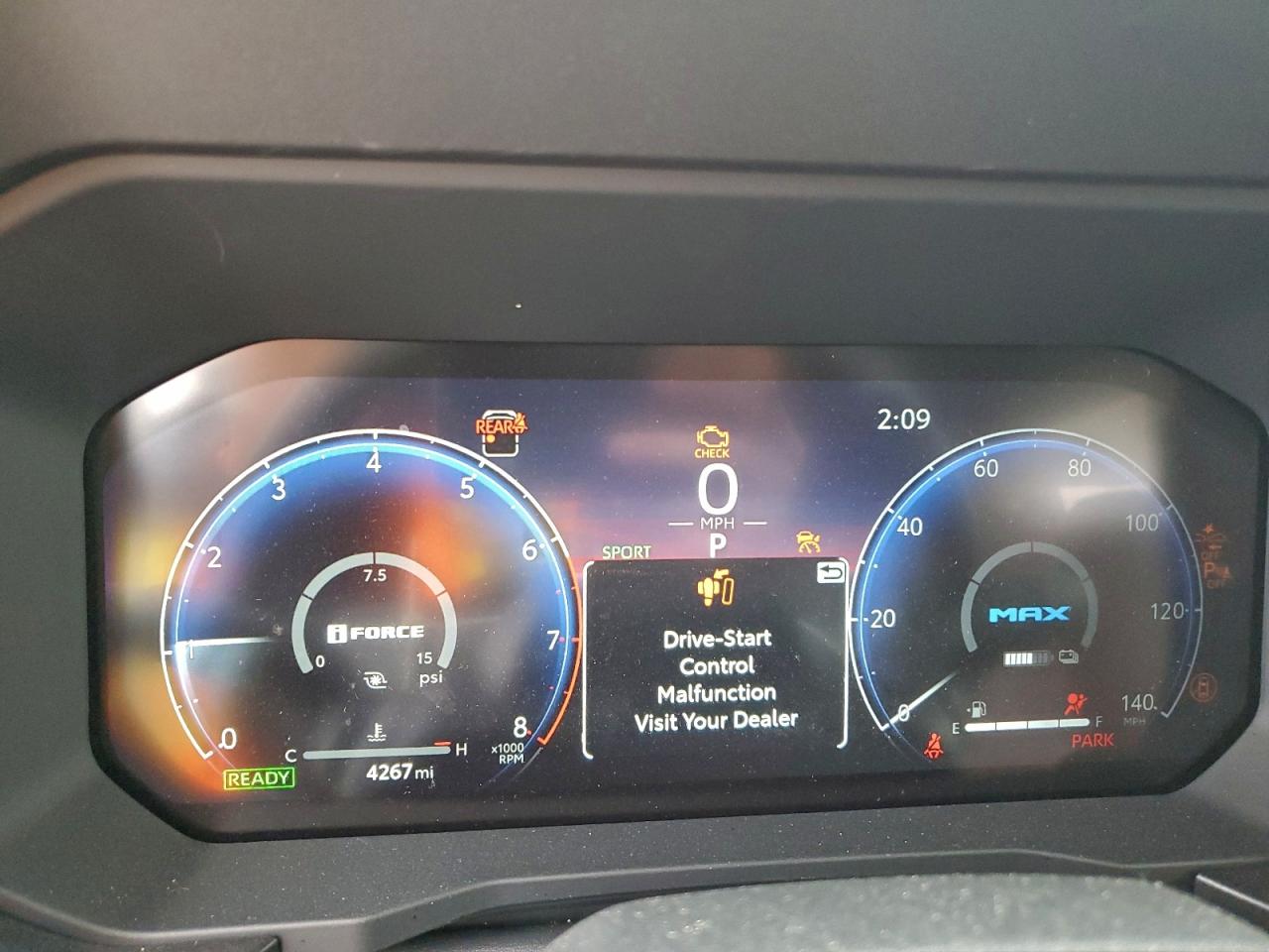 Toyota Land Cruis Base Image 4