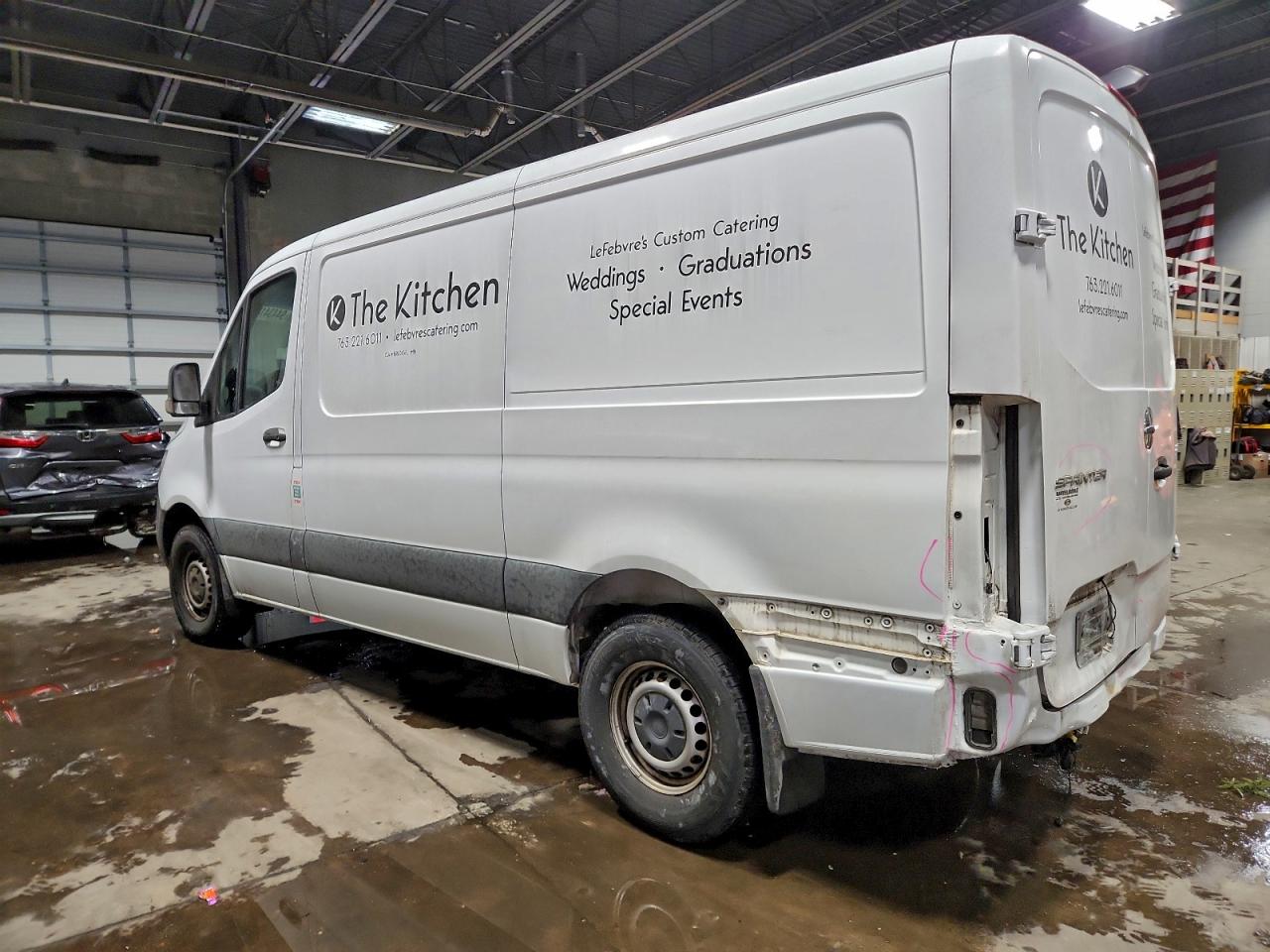 Freightliner Sprinter 2500/3500 Image 2