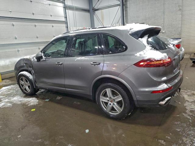 Porsche Cayenne Image 9