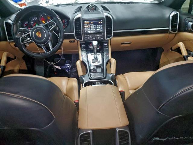 Porsche Cayenne Image 8