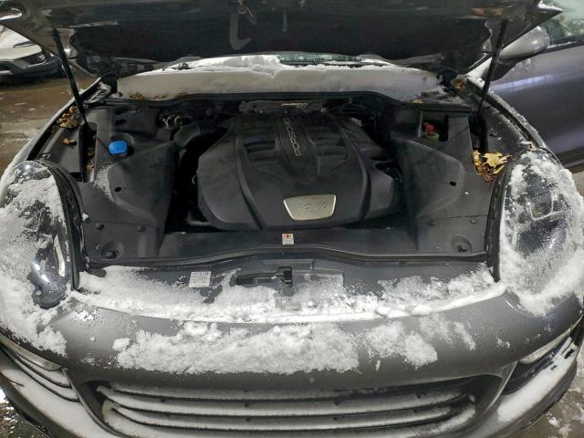 Porsche Cayenne Image 7