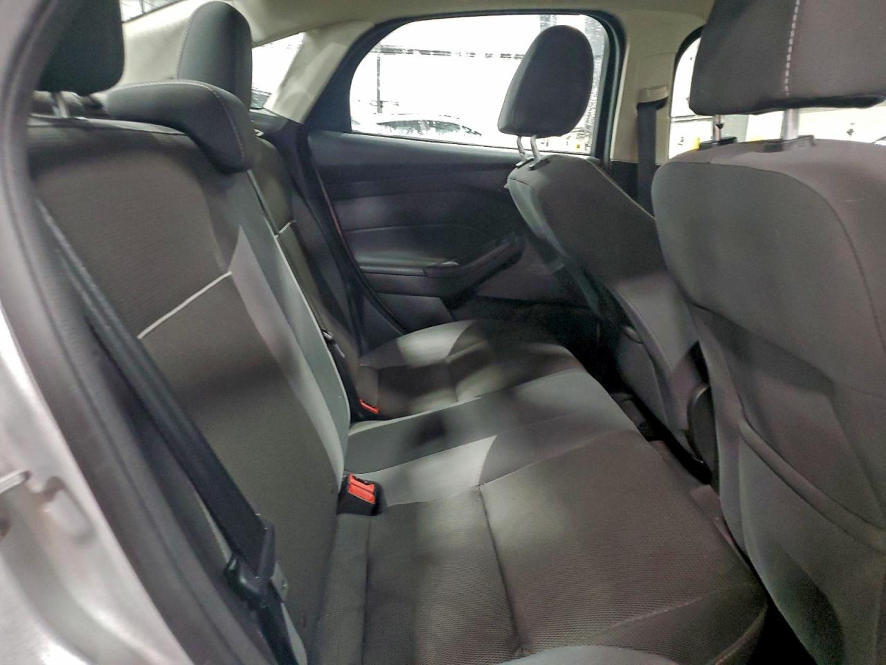 Ford Focus Se Image 2